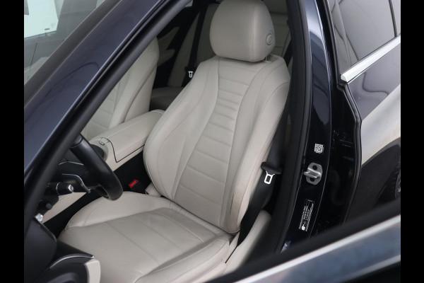 Mercedes-Benz E-Klasse 300e Luxury | Panoramadak | Adaptive cruise | Leder | 360 Camera | Trekhaak | Stoelverwarming | Matrix LED | Burmester Surround | Memorypakket | Carplay | Widescreen | PHEV | Plug In