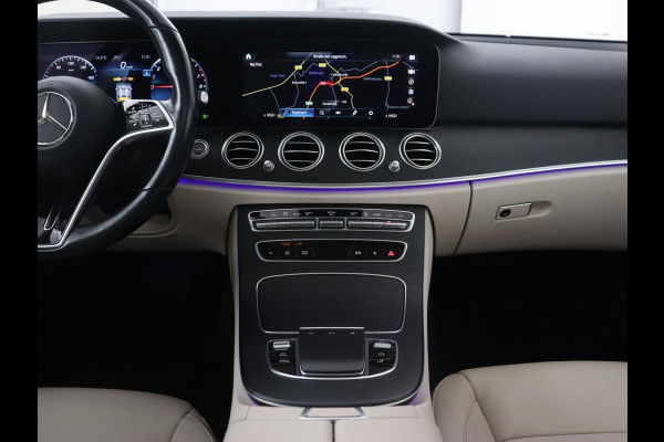 Mercedes-Benz E-Klasse 300e Luxury | Panoramadak | Adaptive cruise | Leder | 360 Camera | Trekhaak | Stoelverwarming | Matrix LED | Burmester Surround | Memorypakket | Carplay | Widescreen | PHEV | Plug In
