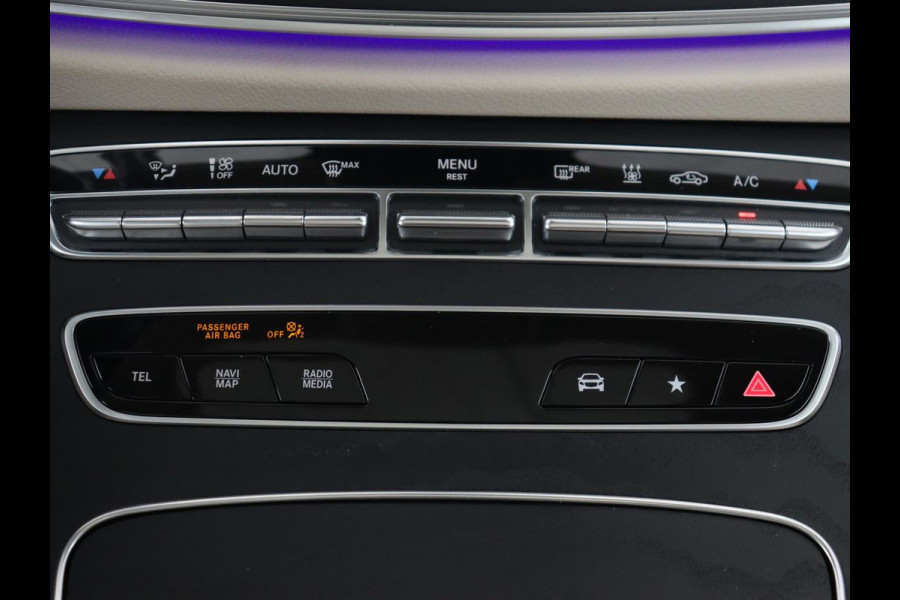 Mercedes-Benz E-Klasse 300e Luxury | Panoramadak | Adaptive cruise | Leder | 360 Camera | Trekhaak | Stoelverwarming | Matrix LED | Burmester Surround | Memorypakket | Carplay | Widescreen | PHEV | Plug In