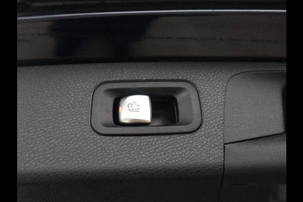 Mercedes-Benz E-Klasse 300e Luxury | Panoramadak | Adaptive cruise | Leder | 360 Camera | Trekhaak | Stoelverwarming | Matrix LED | Burmester Surround | Memorypakket | Carplay | Widescreen | PHEV | Plug In
