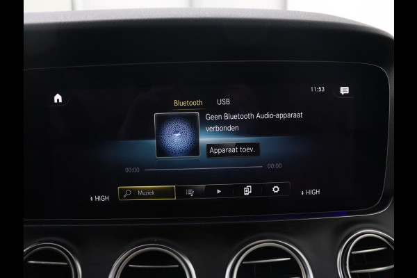 Mercedes-Benz E-Klasse 300e Luxury | Panoramadak | Adaptive cruise | Leder | 360 Camera | Trekhaak | Stoelverwarming | Matrix LED | Burmester Surround | Memorypakket | Carplay | Widescreen | PHEV | Plug In