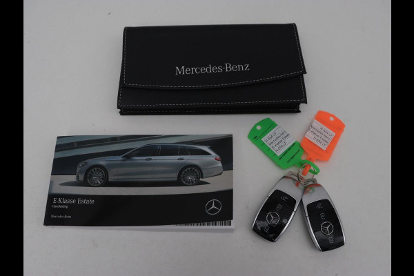 Mercedes-Benz E-Klasse 300e Luxury | Panoramadak | Adaptive cruise | Leder | 360 Camera | Trekhaak | Stoelverwarming | Matrix LED | Burmester Surround | Memorypakket | Carplay | Widescreen | PHEV | Plug In