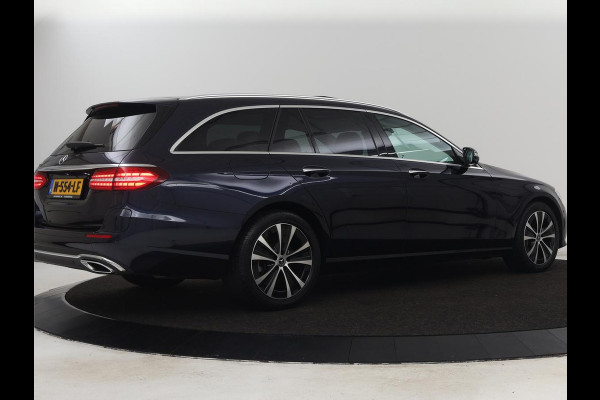 Mercedes-Benz E-Klasse 300e Luxury | Panoramadak | Adaptive cruise | Leder | 360 Camera | Trekhaak | Stoelverwarming | Matrix LED | Burmester Surround | Memorypakket | Carplay | Widescreen | PHEV | Plug In