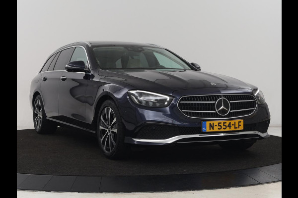 Mercedes-Benz E-Klasse 300e Luxury | Panoramadak | Adaptive cruise | Leder | 360 Camera | Trekhaak | Stoelverwarming | Matrix LED | Burmester Surround | Memorypakket | Carplay | Widescreen | PHEV | Plug In