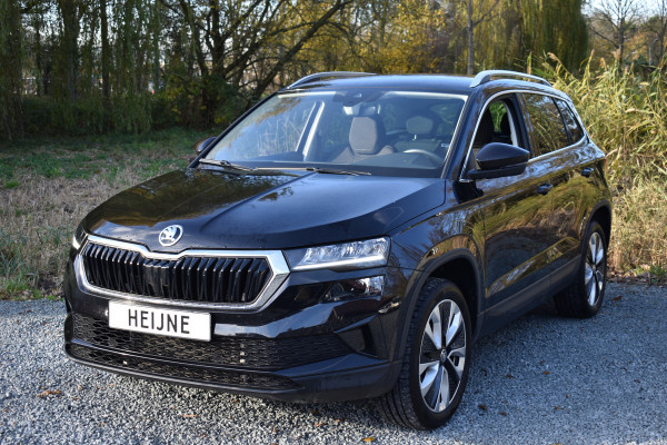 Škoda Karoq 1.5 TSI ACT 150PK DSG BUSINESS CARPLAY/ECC/STOELVERWARMING