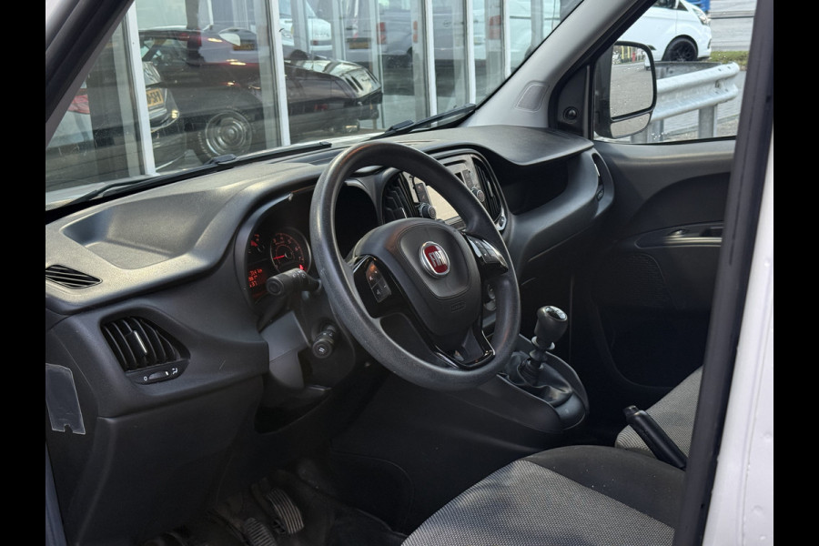 Fiat Doblò Cargo 1.6 MJ L1H1 | NL-auto | Airco | Cruisec. | Navi | PDC | Trekhaak