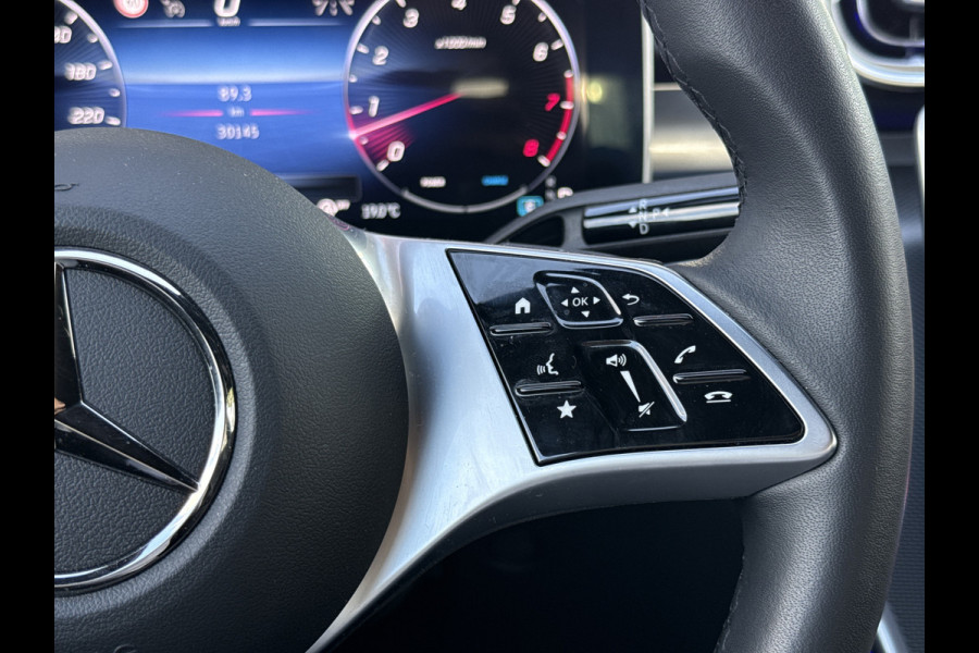 Mercedes-Benz C-Klasse 180 Luxury Line | Sfeerverl. | Memory seat | Carplay | Dodehoek as.