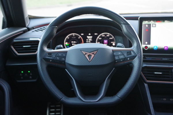 CUPRA Formentor 1.4 e-Hybrid 245 PK VZ, Panoramadak, Trekhaak, 360 Camera, Winterpakket