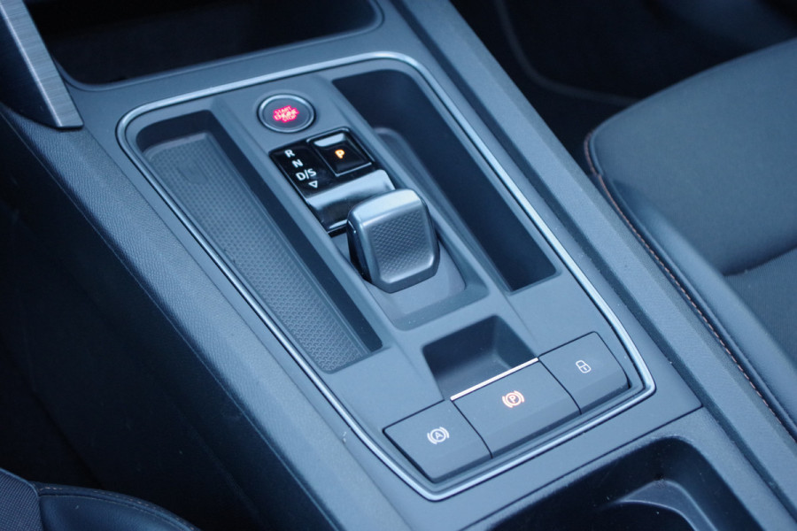 CUPRA Formentor 1.4 e-Hybrid 245 PK VZ, Panoramadak, Trekhaak, 360 Camera, Winterpakket