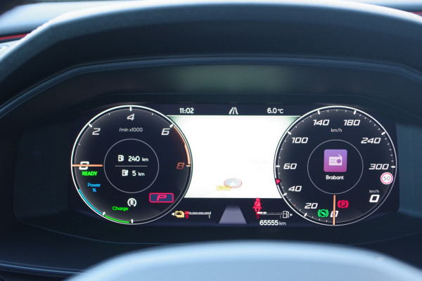 CUPRA Formentor 1.4 e-Hybrid 245 PK VZ, Panoramadak, Trekhaak, 360 Camera, Winterpakket