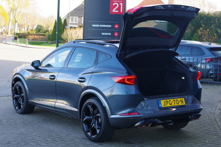 CUPRA Formentor 1.4 e-Hybrid 245 PK VZ, Panoramadak, Trekhaak, 360 Camera, Winterpakket