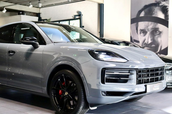 Porsche Cayenne Coupé 3.0 E-Hybrid Artic Grey|PANO|22 inch