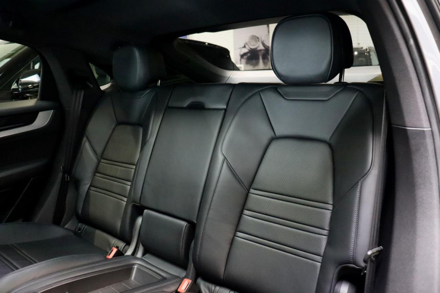 Porsche Cayenne Coupé 3.0 E-Hybrid Artic Grey|PANO|22 inch