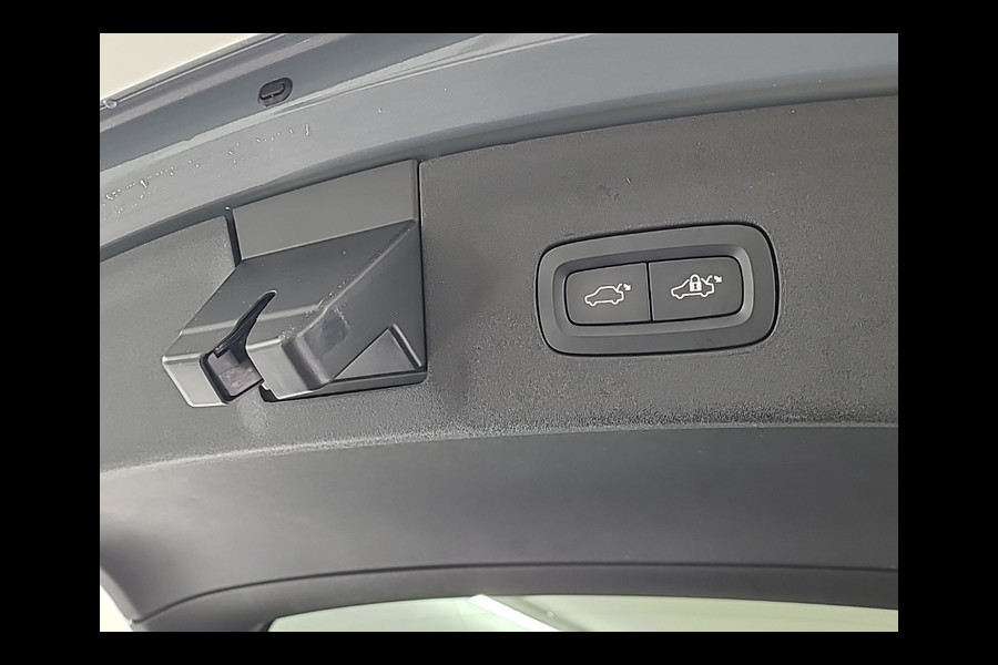 Polestar 2 Long Range Dual Motor Launch Edition 78kWh PERFORMANCE 300 KW I 1E EIGENAAR I VOLLEDIG DEALER ONDERHOUDEN I PANORAMADAK  I INKLUSIEF  21% MWST I 1e HAND SCHECKHEFT GEPFLEGT I UNFALLFREI