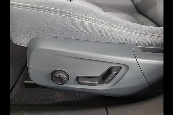 Polestar 2 Long Range Dual Motor Launch Edition 78kWh PERFORMANCE 300 KW I 1E EIGENAAR I VOLLEDIG DEALER ONDERHOUDEN I PANORAMADAK  I INKLUSIEF  21% MWST I 1e HAND SCHECKHEFT GEPFLEGT I UNFALLFREI