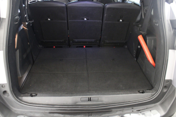 Peugeot 5008 1.2 PureTech Allure |Stoelverwarming|Navi|