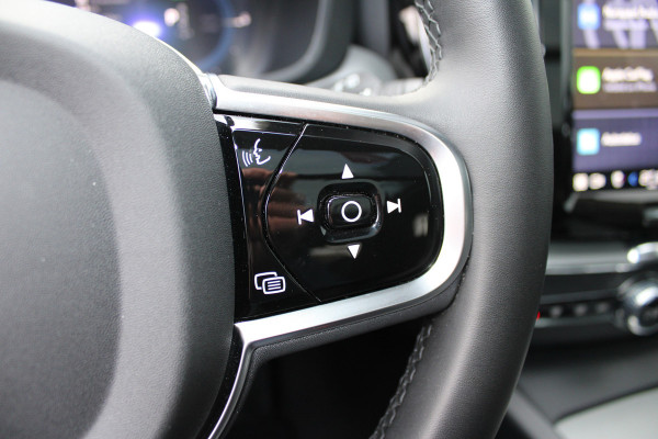Volvo XC60 2.0 T8 Plug-in hybrid AWD Plus Dark | Head- Up | H&K | Panoramadak | 360 Camera