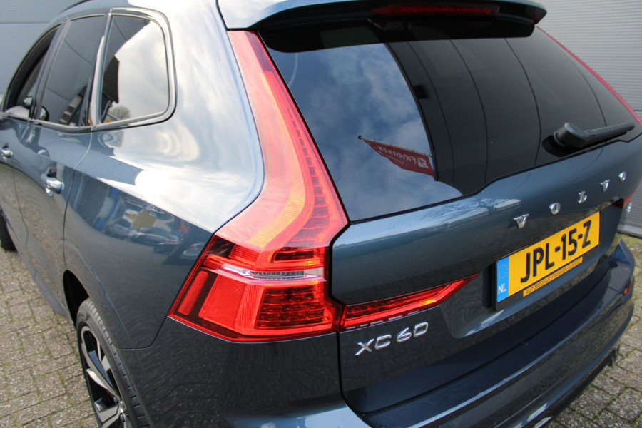 Volvo XC60 2.0 T8 Plug-in hybrid AWD Plus Dark | Head- Up | H&K | Panoramadak | 360 Camera