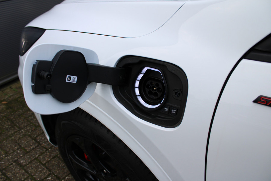 Ford Kuga 2.5 PHEV ST-Line X | Trekhaak | Panoramadak | AGR | Led | Head-up | B&O