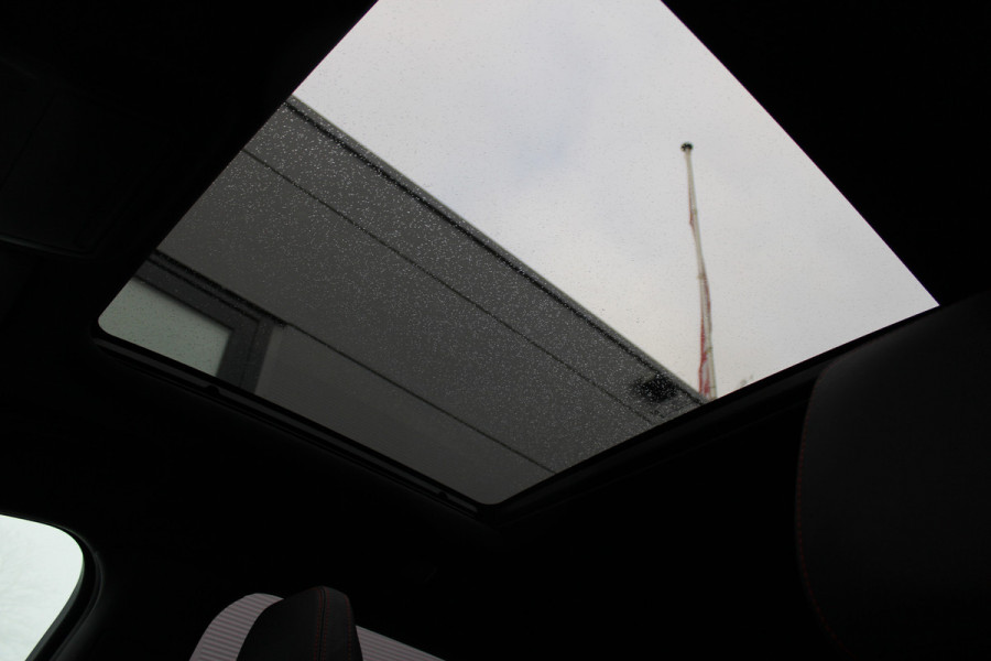 Ford Kuga 2.5 PHEV ST-Line X | Trekhaak | Panoramadak | AGR | Led | Head-up | B&O