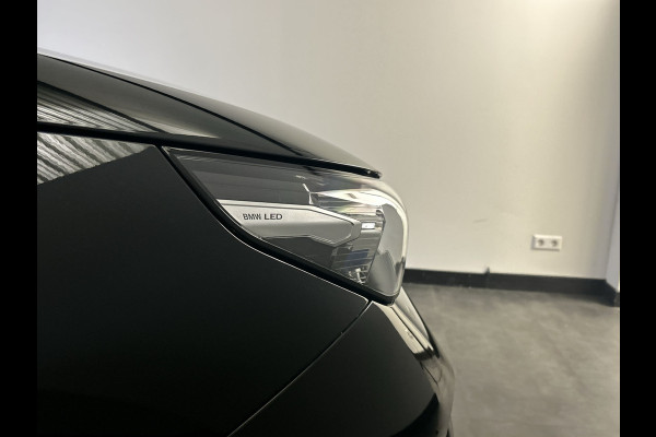 BMW i5 Touring eDrive40 M Sport Edition 84 kWh Glazen dak | Harman Kardon | Comfortstoelen | "20 inch Licht metalen velgen