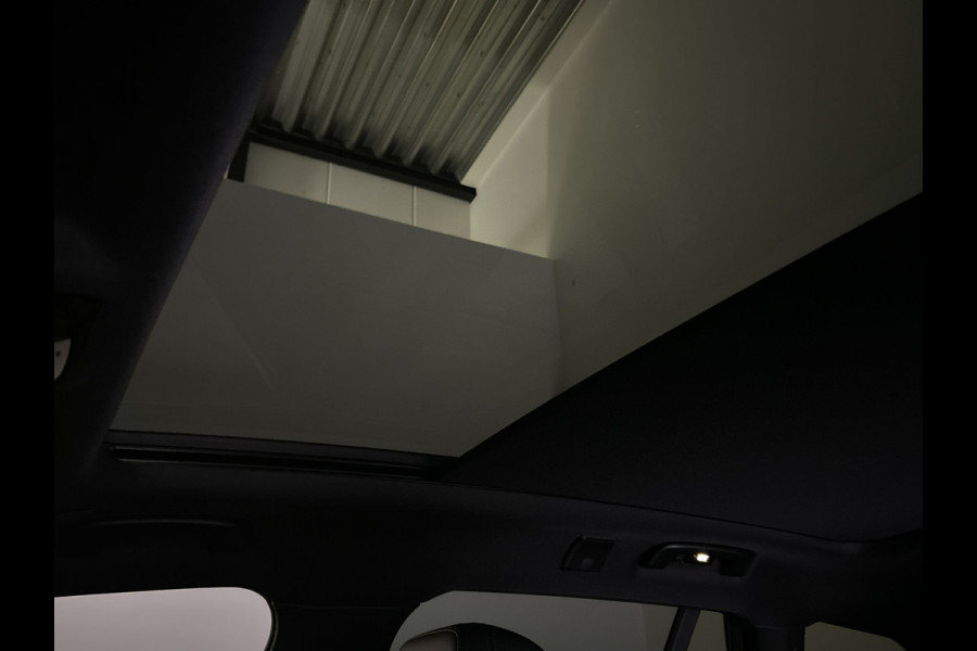 BMW i5 Touring eDrive40 M Sport Edition 84 kWh Glazen dak | Harman Kardon | Comfortstoelen | "20 inch Licht metalen velgen