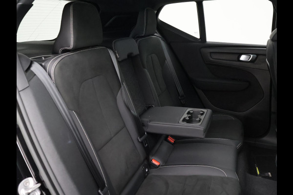 Volvo XC40 RECHARGE TWIN PRO 408 PK + TREKHAAK WEGKL. | 360 CAMERA | PANORAMA | 20 INCH | HARMAN/KARDON