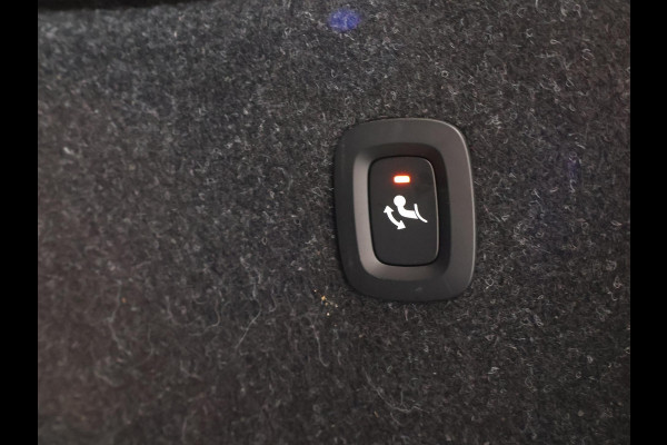 Volvo XC40 RECHARGE TWIN PRO 408 PK + TREKHAAK WEGKL. | 360 CAMERA | PANORAMA | 20 INCH | HARMAN/KARDON