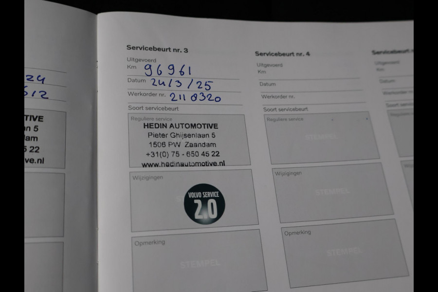 Volvo XC40 RECHARGE TWIN PRO 408 PK + TREKHAAK WEGKL. | 360 CAMERA | PANORAMA | 20 INCH | HARMAN/KARDON