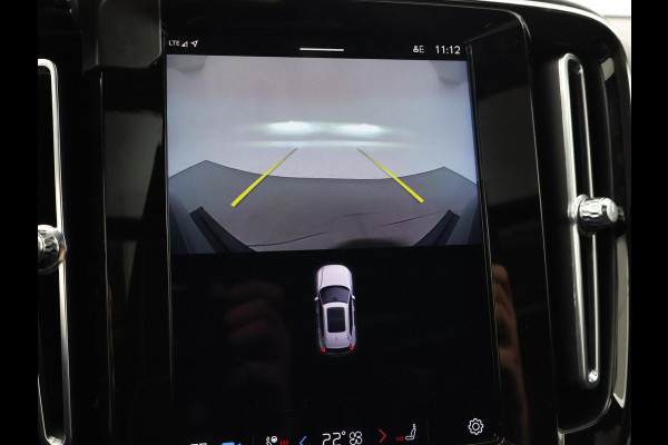 Volvo XC40 RECHARGE TWIN PRO 408 PK + TREKHAAK WEGKL. | 360 CAMERA | PANORAMA | 20 INCH | HARMAN/KARDON