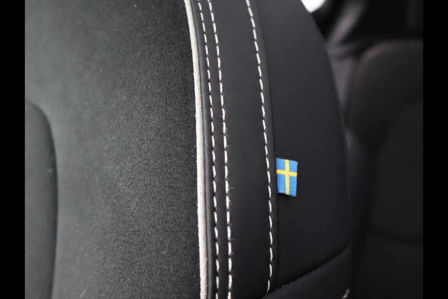 Volvo XC40 RECHARGE TWIN PRO 408 PK + TREKHAAK WEGKL. | 360 CAMERA | PANORAMA | 20 INCH | HARMAN/KARDON