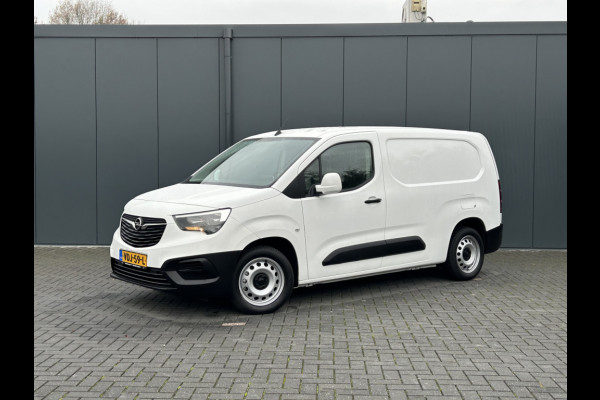 Opel Combo 1.5D 102 PK / L2H1 / 1e EIG. / 85.411 KM !! / SORTIMO INRICHTING / AIRCO / CRUISE / NAVI / APPLE CARPLAY