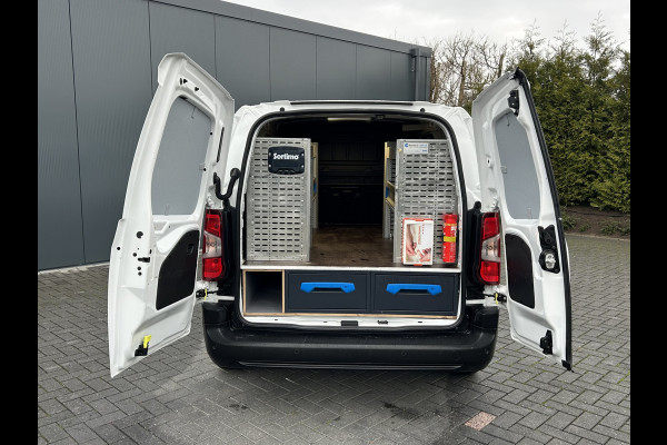 Opel Combo 1.5D 102 PK / L2H1 / 1e EIG. / 85.411 KM !! / SORTIMO INRICHTING / AIRCO / CRUISE / NAVI / APPLE CARPLAY