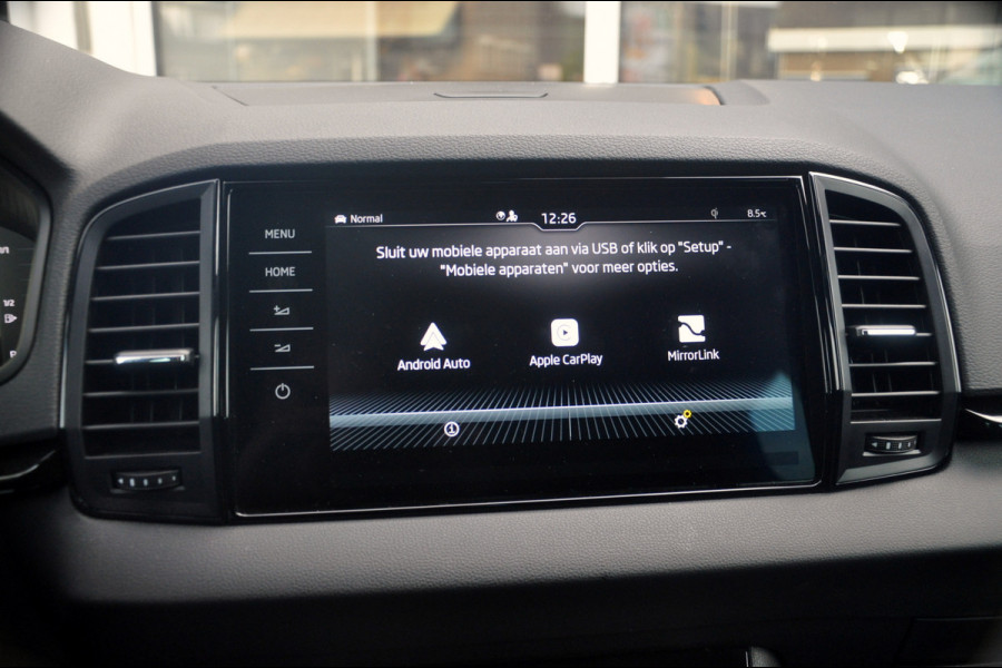 Škoda Karoq 1.5 TSI ACT Sportline Business 150 PK Automaat | Pano | ACC | Trekhaak