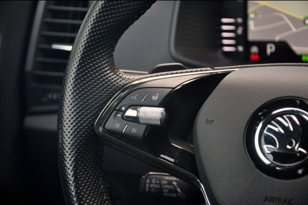 Škoda Karoq 1.5 TSI ACT Sportline Business 150 PK Automaat | Pano | ACC | Trekhaak