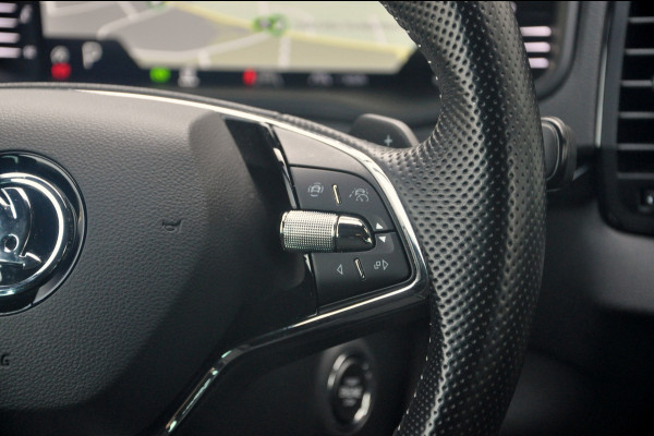 Škoda Karoq 1.5 TSI ACT Sportline Business 150 PK Automaat | Pano | ACC | Trekhaak