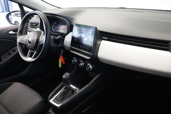 Renault Clio 1.6 E-Tech Hybrid 145 Evolution Navigatie Full-led PDC 24 maanden garantie mogelijk (*vraag naar de voorwaarden)