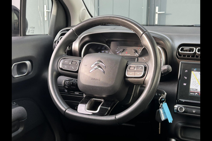 Citroën C3 Aircross 1.2 PT 110 Shine | Panoramadak | Trekhaak | Parkeercamera | Prijs is rijklaar