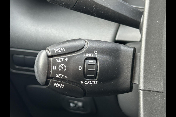 Citroën C3 Aircross 1.2 PT 110 Shine | Panoramadak | Trekhaak | Parkeercamera | Prijs is rijklaar