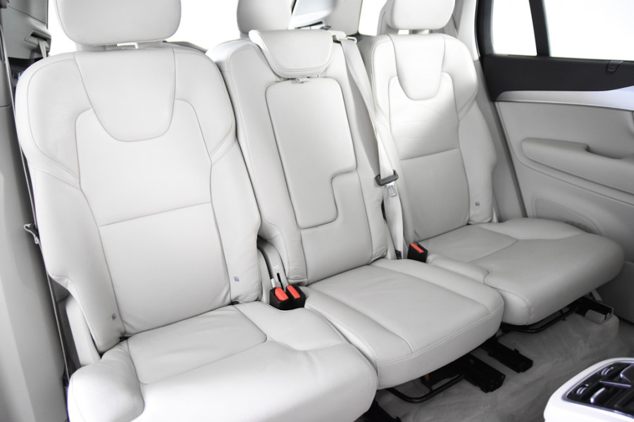 Volvo XC90 2.0 T8 Twin Engine AWD *1ste Eigenaar*7-Zits*Panoramadak*Luchtvering*