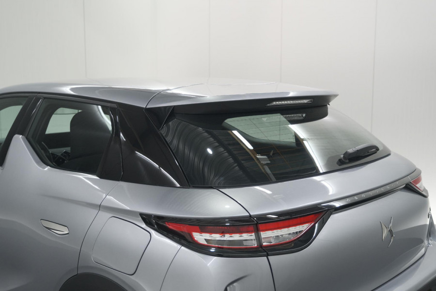 DS DS 3 Crossback PureTech 100 Montmartre | Parkeersensoren | Apple Carplay | Allseason Banden | Navigatie | Climate Control