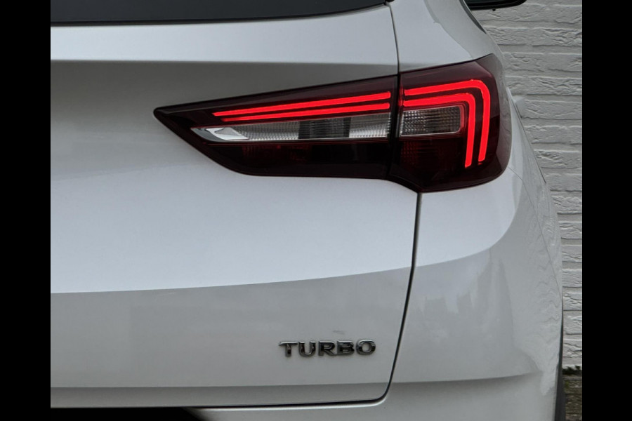 Opel Grandland X 1.2 Turbo Innovation Automaat Cruise control Dodehoek detectie Apple/Android Carplay Climate control