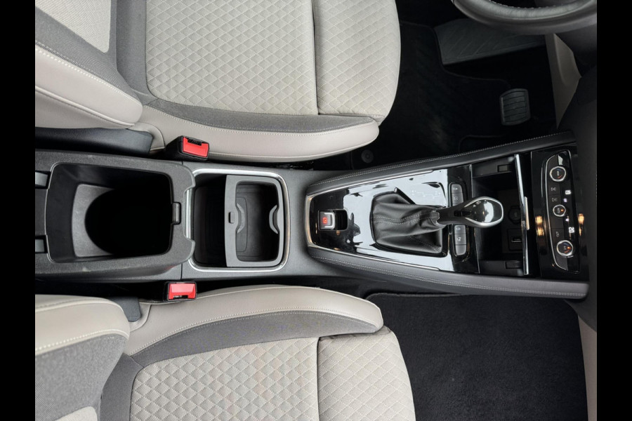 Opel Grandland X 1.2 Turbo Innovation Automaat Cruise control Dodehoek detectie Apple/Android Carplay Climate control