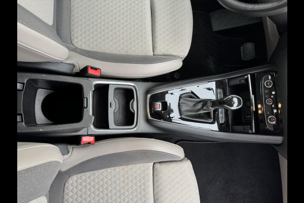 Opel Grandland X 1.2 Turbo Innovation Automaat Cruise control Dodehoek detectie Apple/Android Carplay Climate control