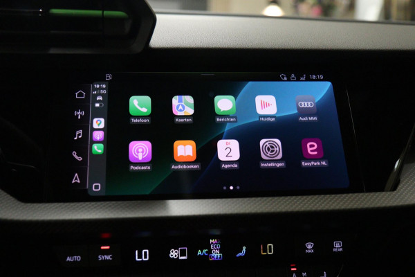 Audi RS 3 SPORTBACK 2.5 TFSI quattro HULK PANO/KERAMISCH/B&O/HUD/CARBONSPOILER/VOL