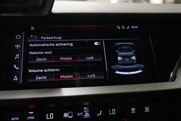 Audi RS 3 SPORTBACK 2.5 TFSI quattro HULK PANO/KERAMISCH/B&O/HUD/CARBONSPOILER/VOL