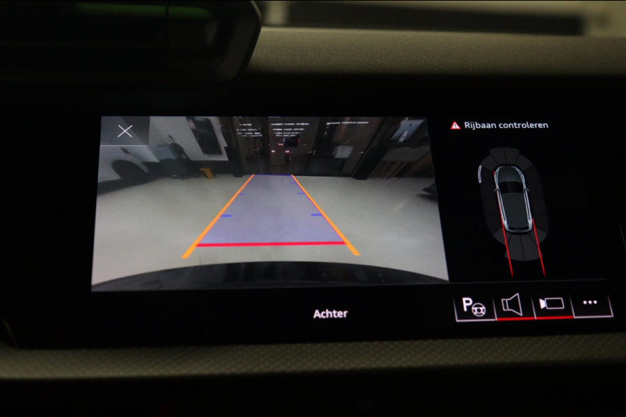 Audi RS 3 SPORTBACK 2.5 TFSI quattro HULK PANO/KERAMISCH/B&O/HUD/CARBONSPOILER/VOL