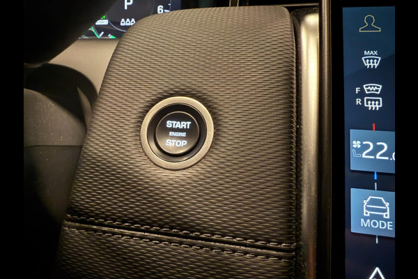 Land Rover Discovery Sport 1.5 P300e AWD R-DYNAMIC 19DKM!! PANO/NAVI/V-COCKPIT/DAB/CARPLAY/LED/CAM/M-STOELEN///