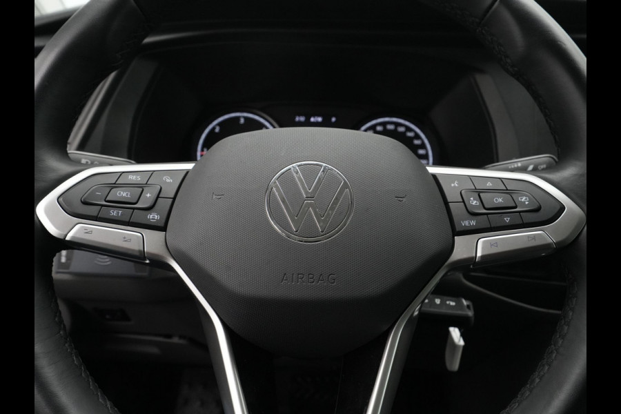 Volkswagen Transporter 2.0 TDI 150pk DSG L2H1 Dubbele Cabine DC Navigatie Camera Trekhaak Cruise PDC