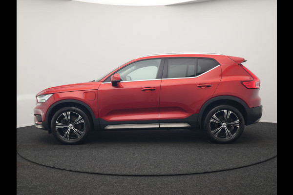 Volvo XC40 T5 Recharge Inscription Plug In Hybrid 262pk Dealer O.H. PHEV | 360 Camera | Sportstoelen Memory & Verwarmd | Stuurwiel Verwarmd | Apple Carplay | Keyless | 19"L.M | Virtual | Navigatie | DAB |